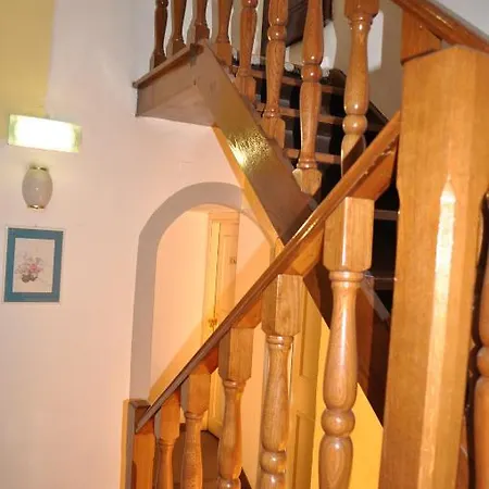 Borgo Antico Hotel 3*